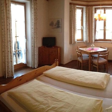 Hotel Maier Garni Гарміш-Партенкірхен Екстер'єр фото