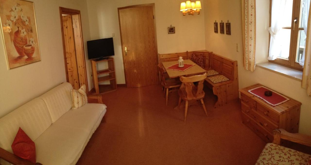 Hotel Maier Garni Гарміш-Партенкірхен Екстер'єр фото